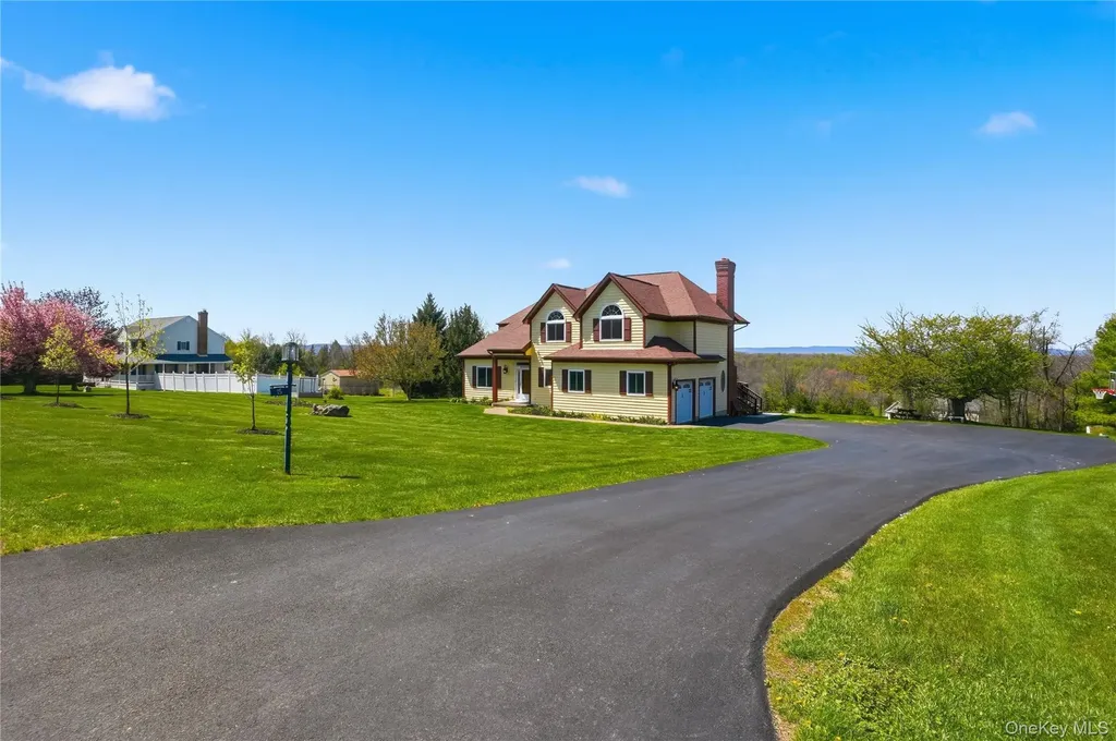 15 Almond Tree Lane Warwick NY 10990
