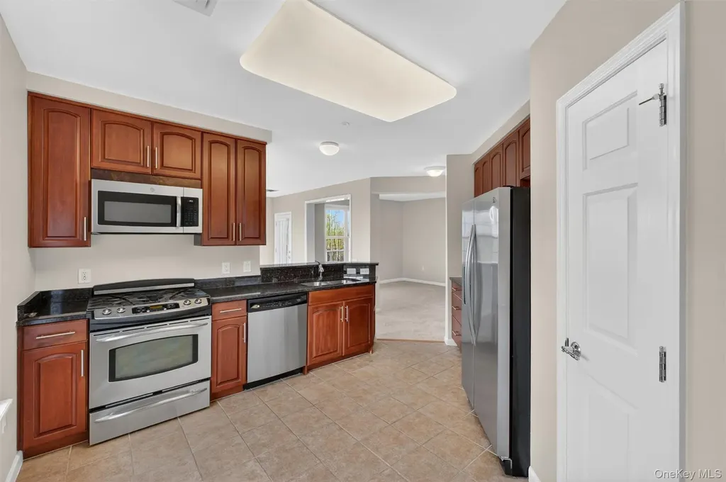2 Blair Heights Carmel NY 10512