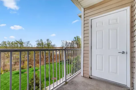 2 Blair Heights Carmel NY 10512