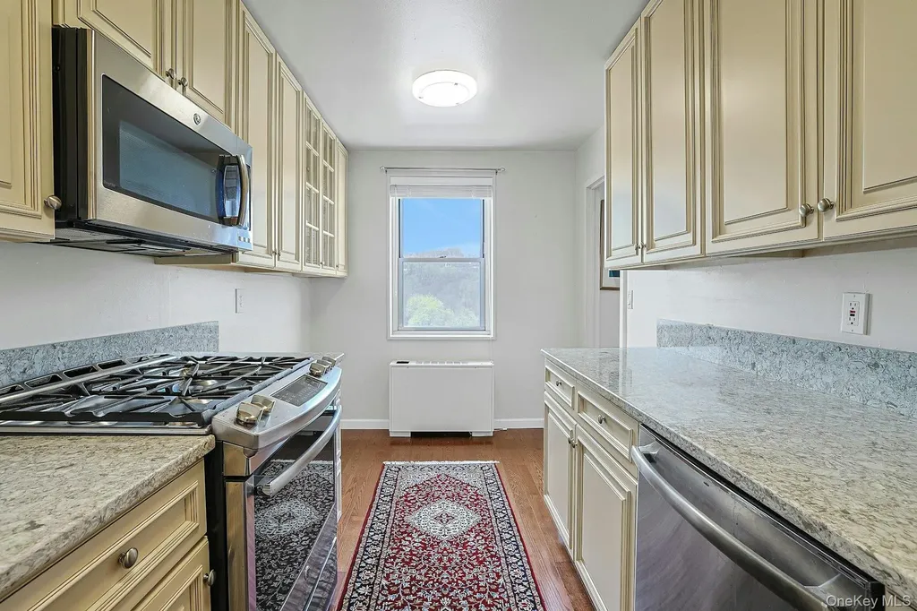 499 N Broadway White Plains NY 10603