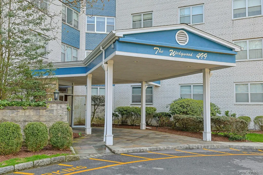 499 N Broadway White Plains NY 10603