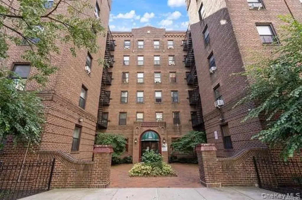 8910 35th Avenue Jackson Heights NY 11372