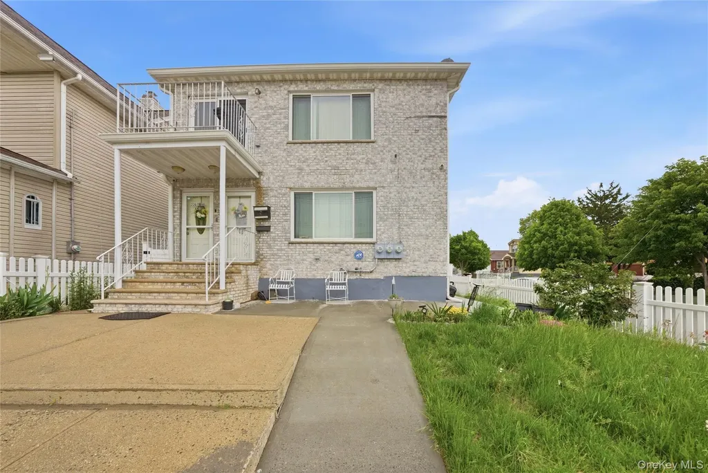 220-19 146th Avenue Springfield Gardens NY 11413