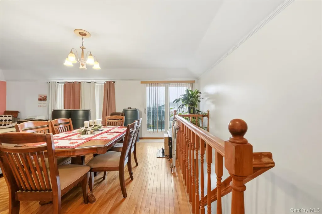 220-19 146th Avenue Springfield Gardens NY 11413