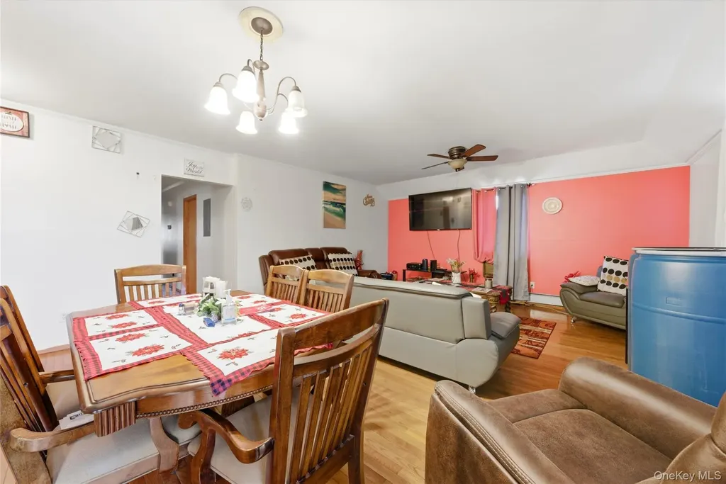 220-19 146th Avenue Springfield Gardens NY 11413