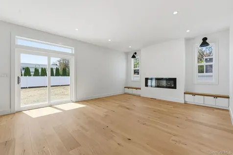 3690 Lufberry Avenue Wantagh NY 11793