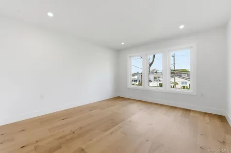 3690 Lufberry Avenue Wantagh NY 11793