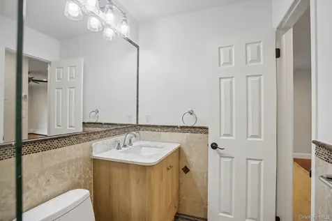 119 Sierra Vista Lane Valley Cottage NY 10989