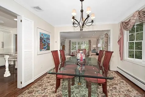 121 Washburn Road Briarcliff Manor NY 10510