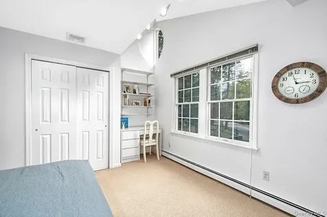 121 Washburn Road Briarcliff Manor NY 10510
