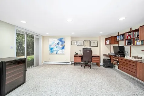 121 Washburn Road Briarcliff Manor NY 10510