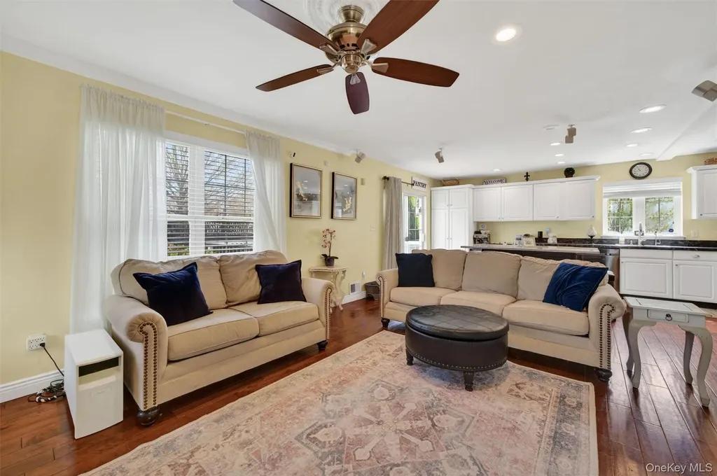 9 Pine Court Montgomery NY 12549