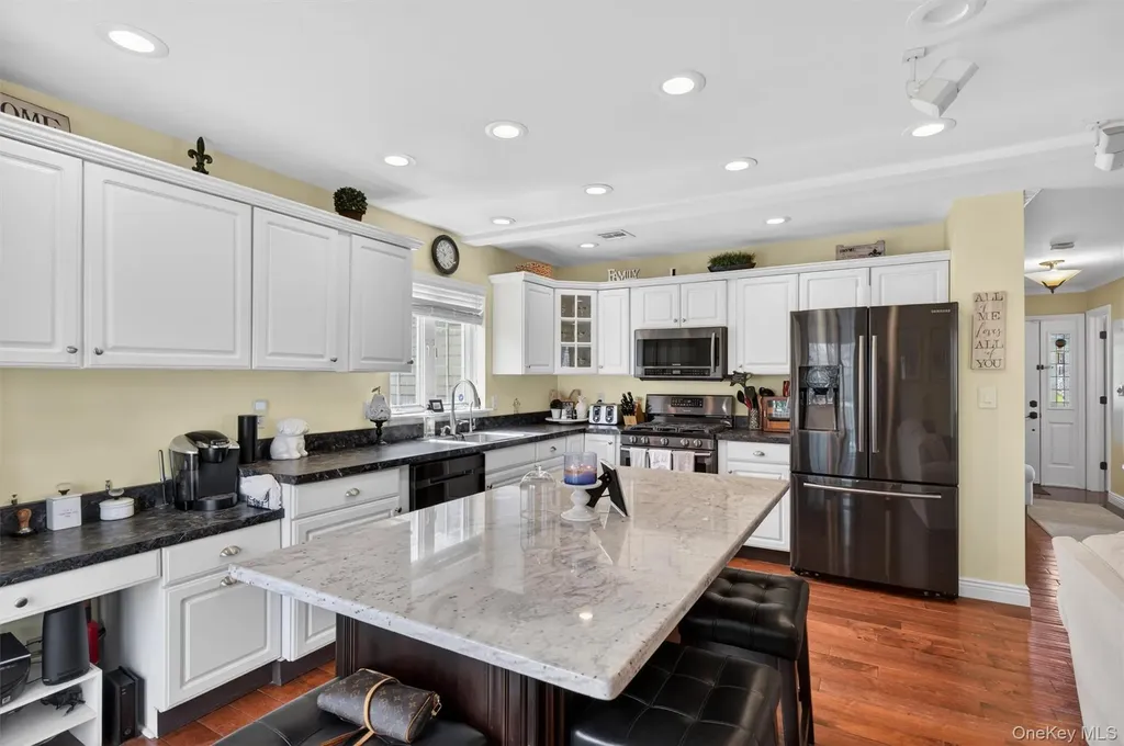 9 Pine Court Montgomery NY 12549