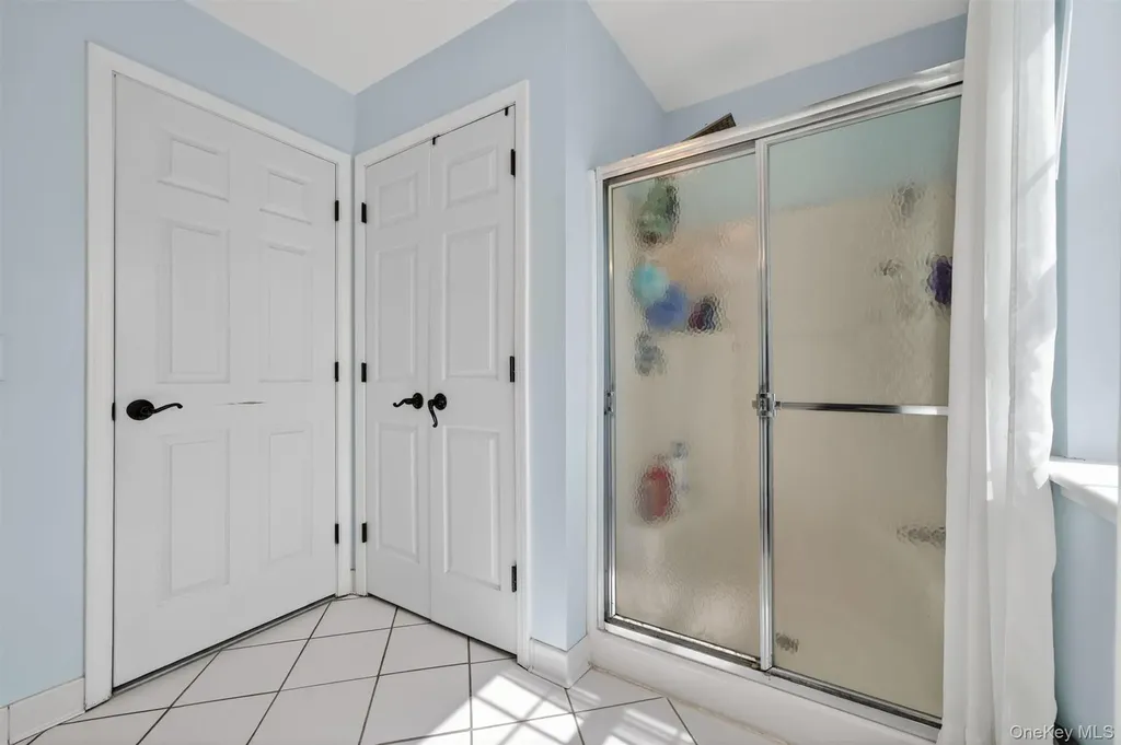 9 Pine Court Montgomery NY 12549