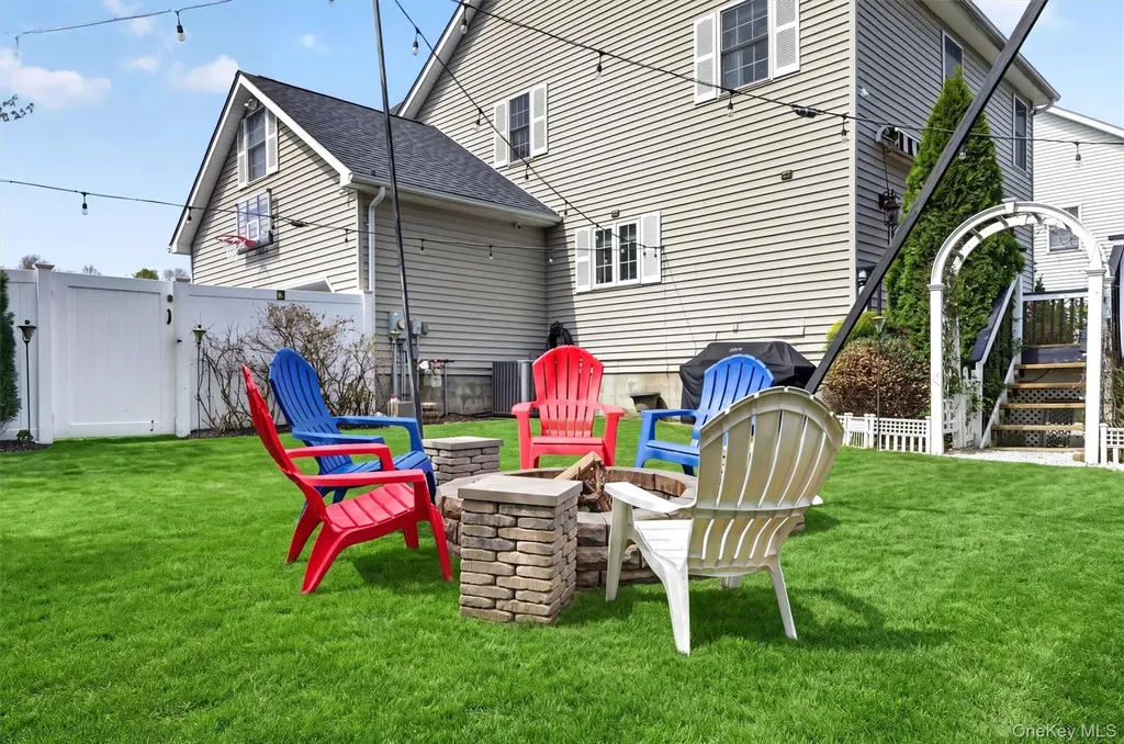 9 Pine Court Montgomery NY 12549