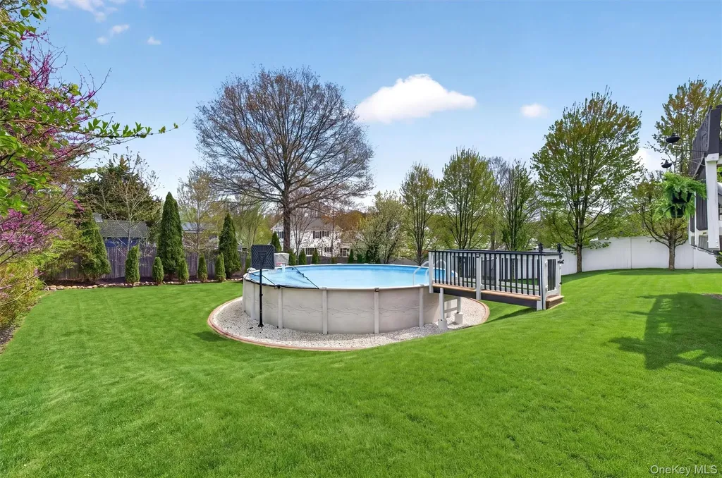 9 Pine Court Montgomery NY 12549
