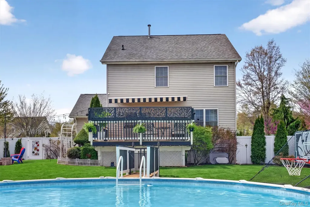 9 Pine Court Montgomery NY 12549