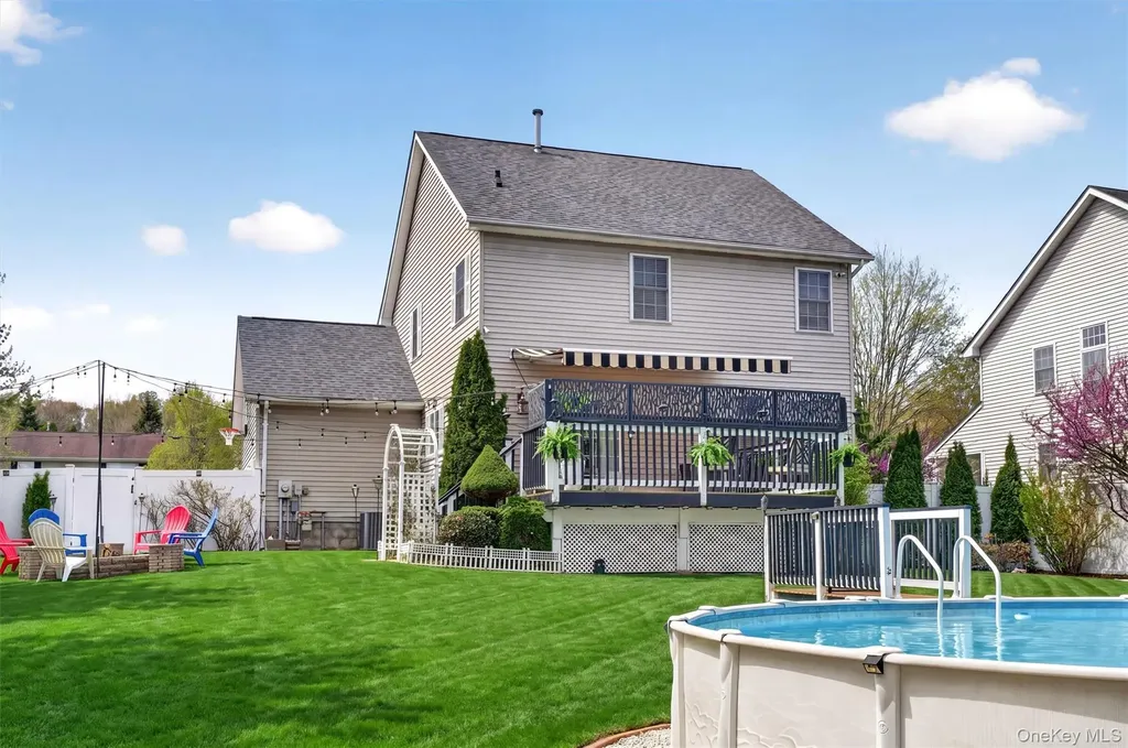 9 Pine Court Montgomery NY 12549