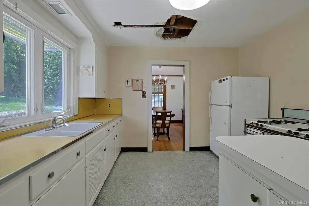 16 Sunset View Drive West Nyack NY 10994