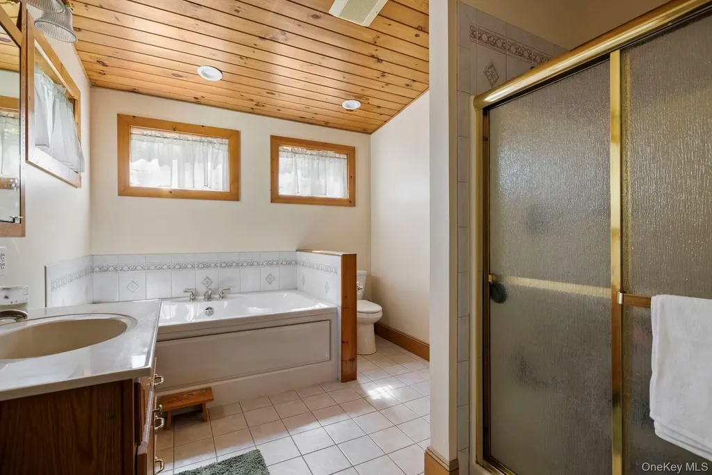 452 Mountain Road High Falls NY 12440