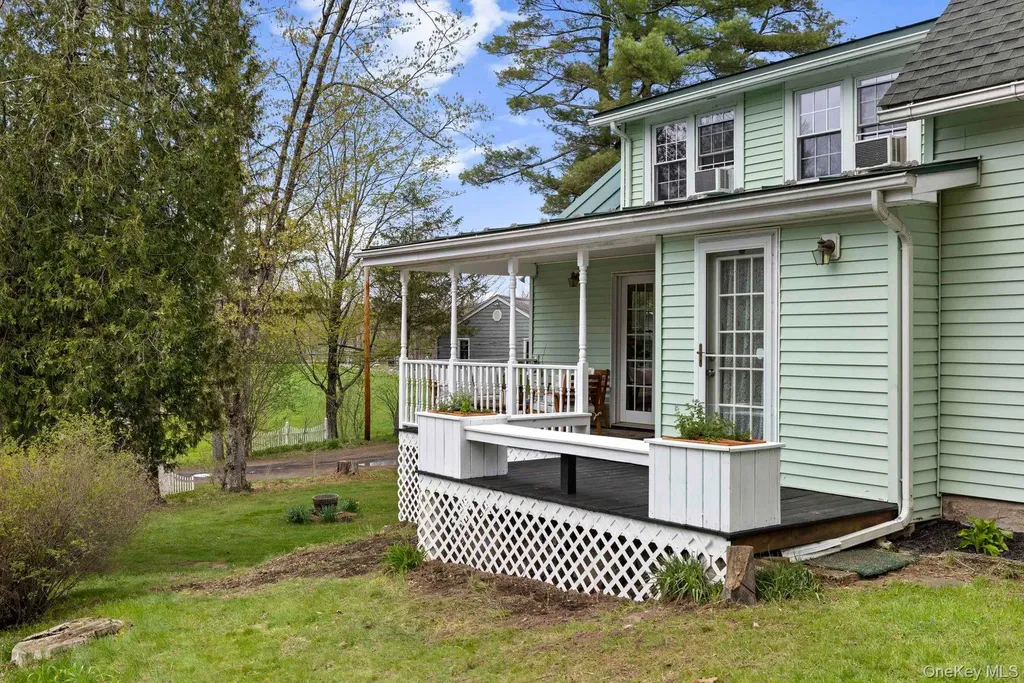 452 Mountain Road High Falls NY 12440