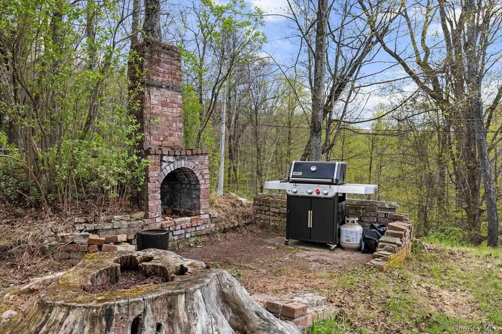 452 Mountain Road High Falls NY 12440