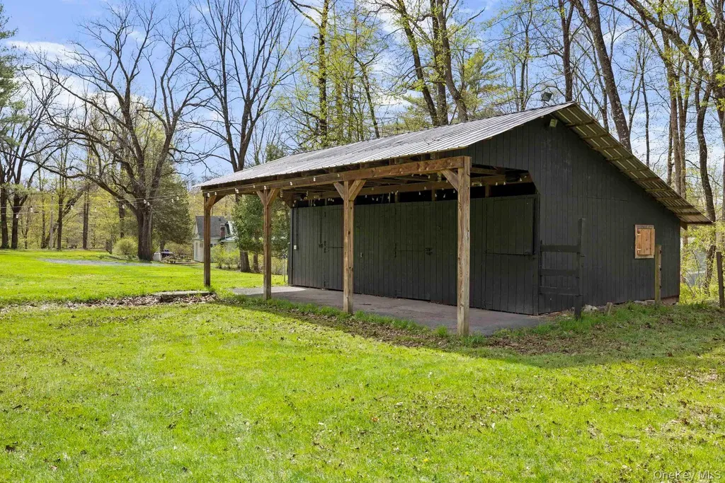 452 Mountain Road High Falls NY 12440