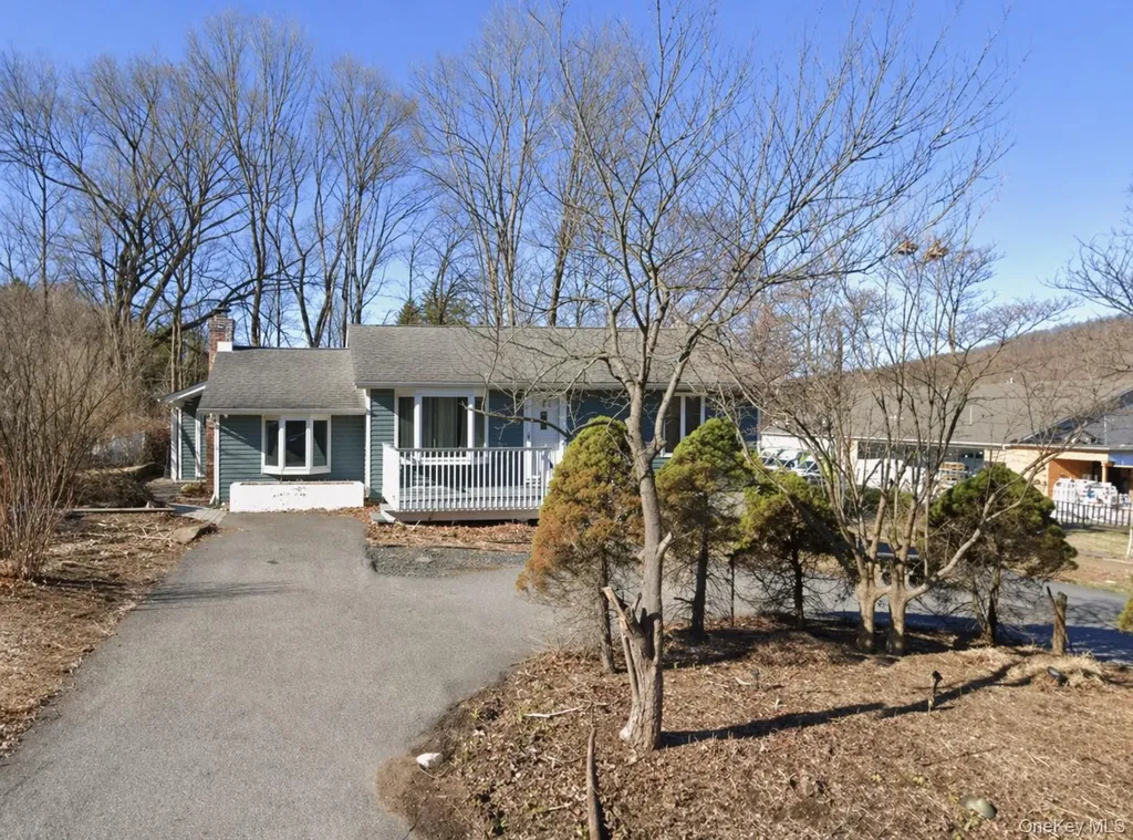 6 Merriewold Lane S Monroe NY 10950