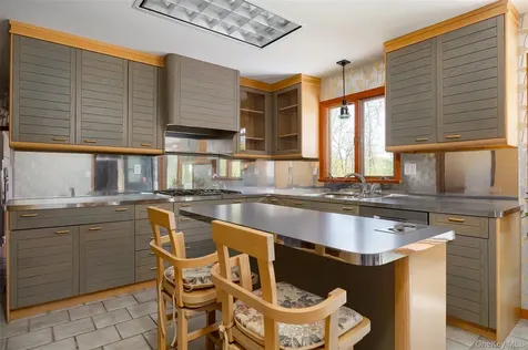 6 King Road Hopewell Junction NY 12533