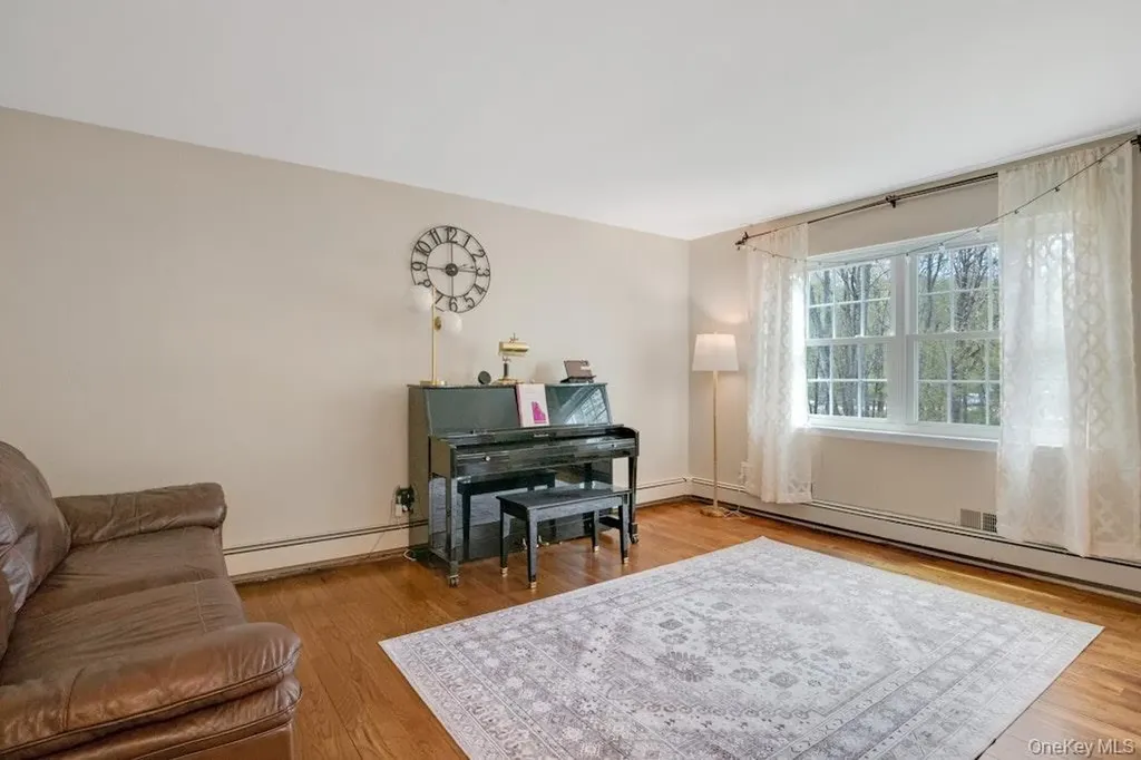 34 Jackson Road Briarcliff Manor NY 10510
