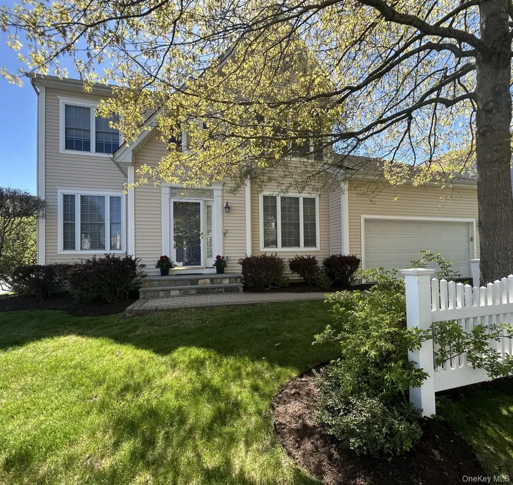 10 Limerick Court White Plains NY 10603