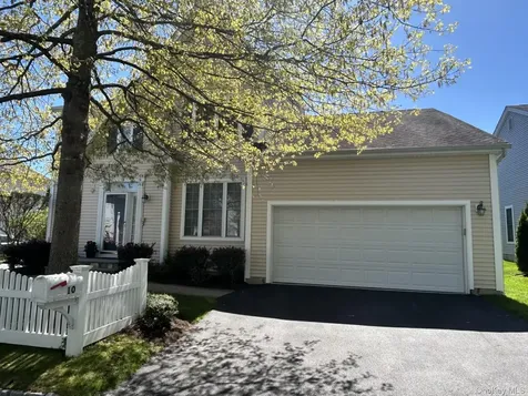 10 Limerick Court White Plains NY 10603