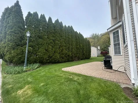 10 Limerick Court White Plains NY 10603