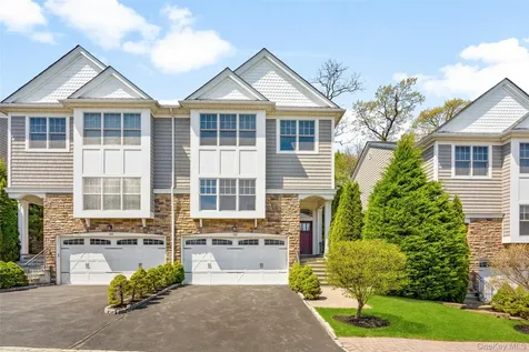 22 Hidden Ridge Court Scarsdale NY 10583