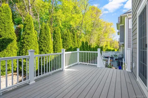 22 Hidden Ridge Court Scarsdale NY 10583