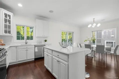 22 Hidden Ridge Court Scarsdale NY 10583