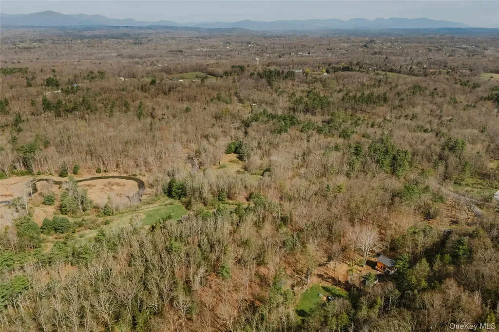 332 Mohonk Road High Falls NY 12440