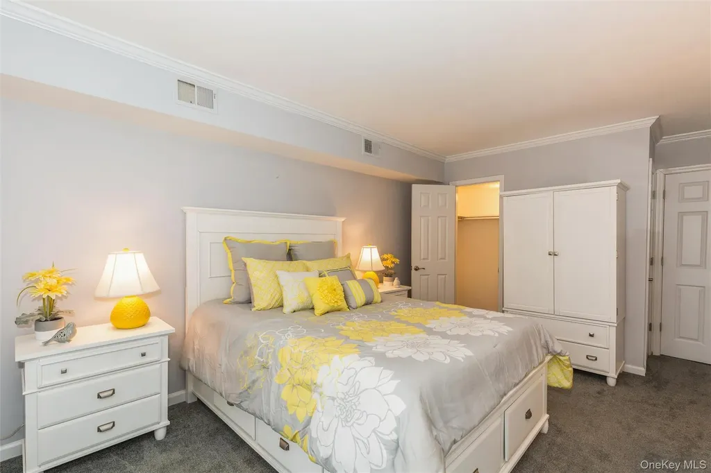 655 Middle Country Road Coram NY 11727