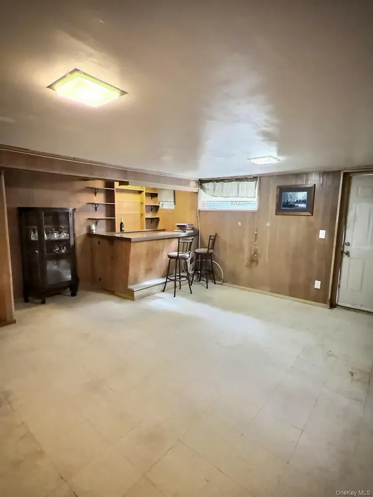 147-25 Brookville Boulevard Rosedale NY 11422