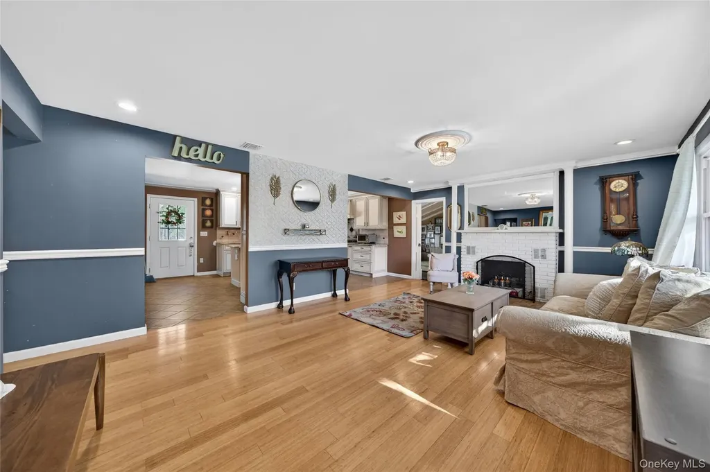 27 High Hill Avenue Warwick NY 10990