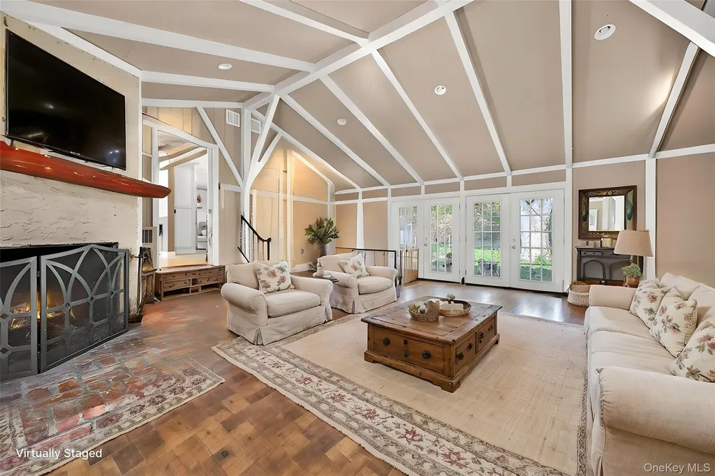 27 High Hill Avenue Warwick NY 10990
