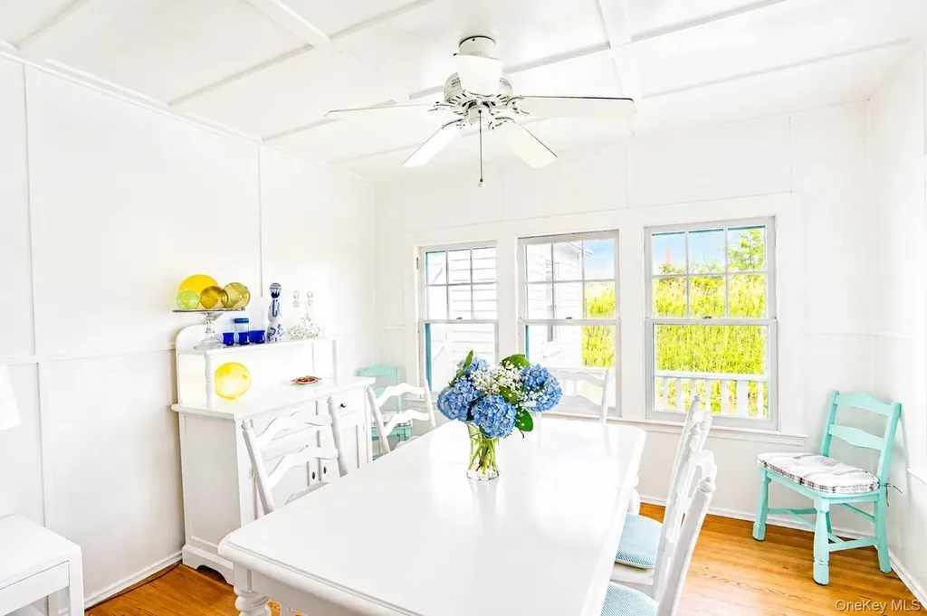 106 West Walk Saltaire NY 11706