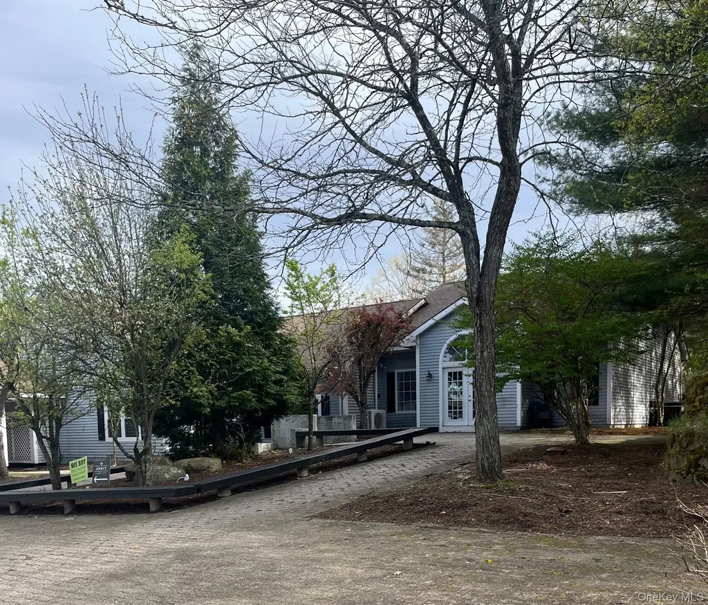 62 Wood Road Chester NY 10918