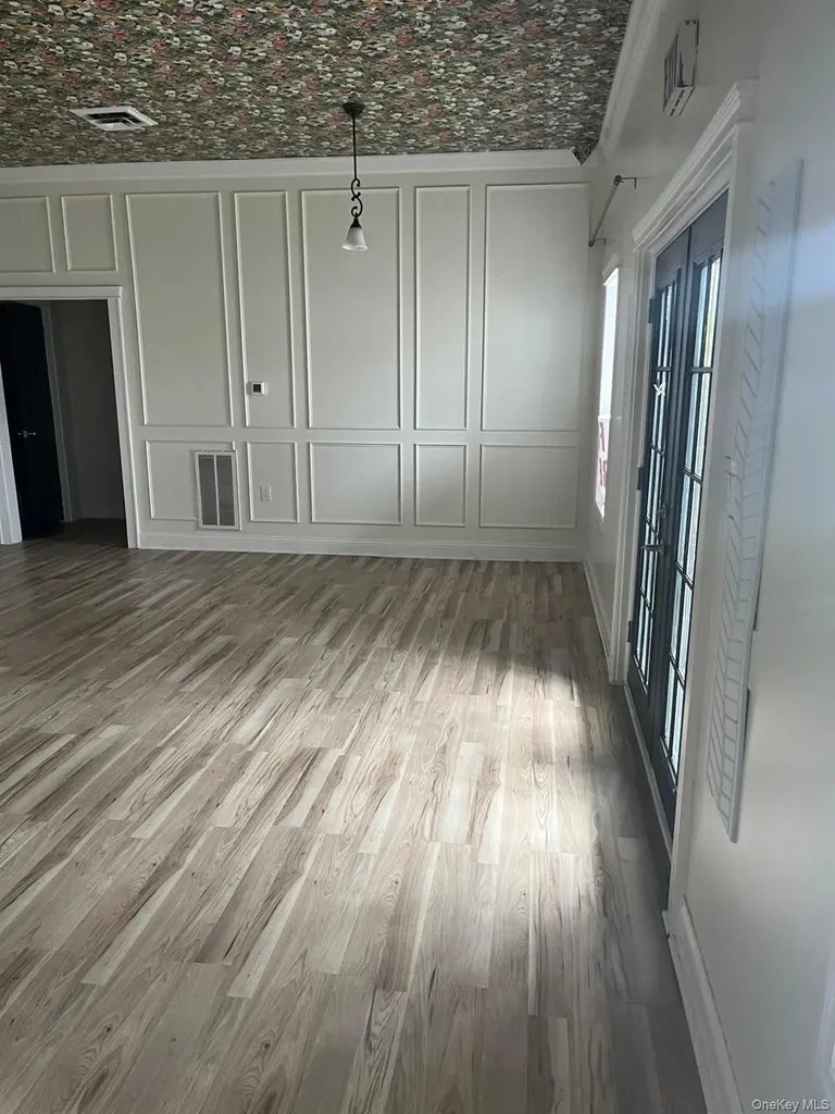 62 Wood Road Chester NY 10918