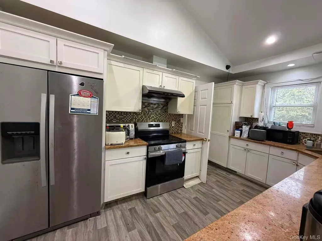 243 Jackson Avenue Syosset NY 11791