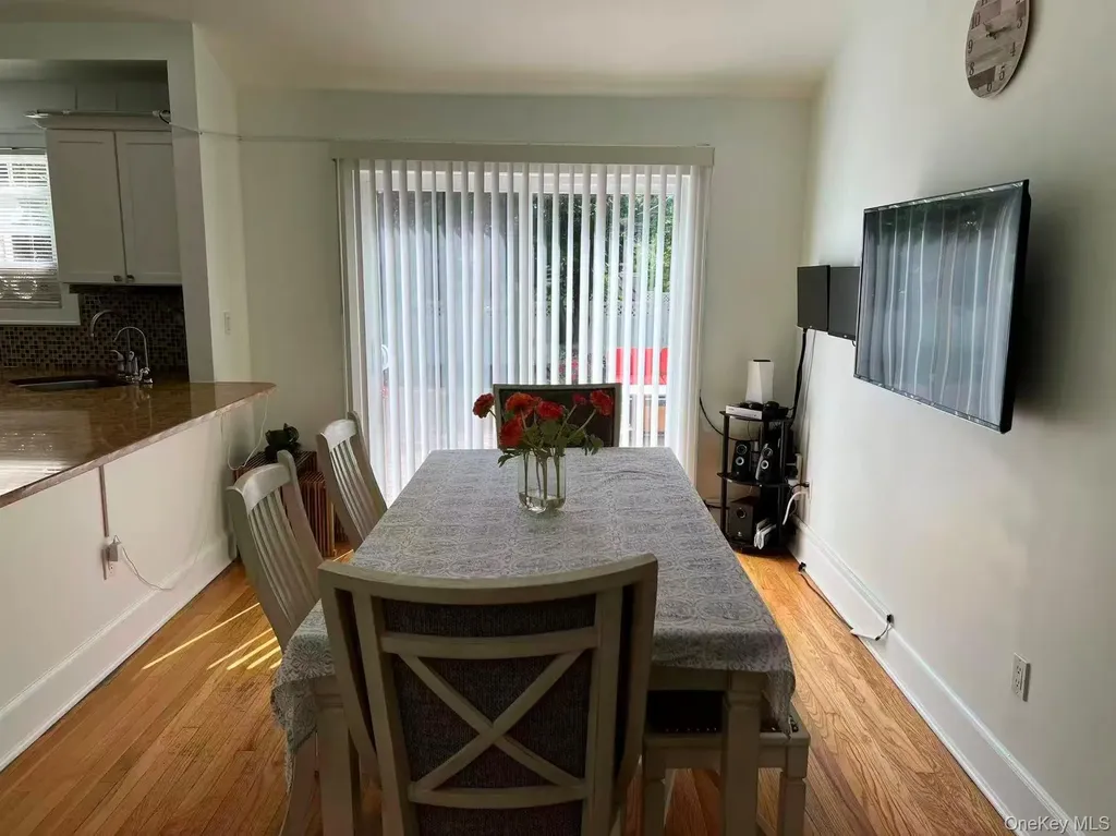 243 Jackson Avenue Syosset NY 11791