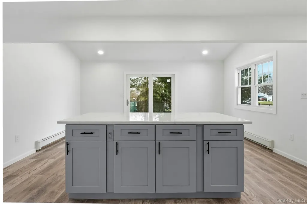 56 Pennaquid Road Coram NY 11727