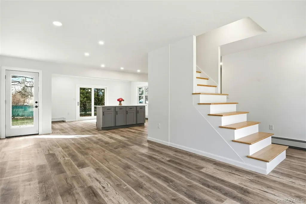 56 Pennaquid Road Coram NY 11727