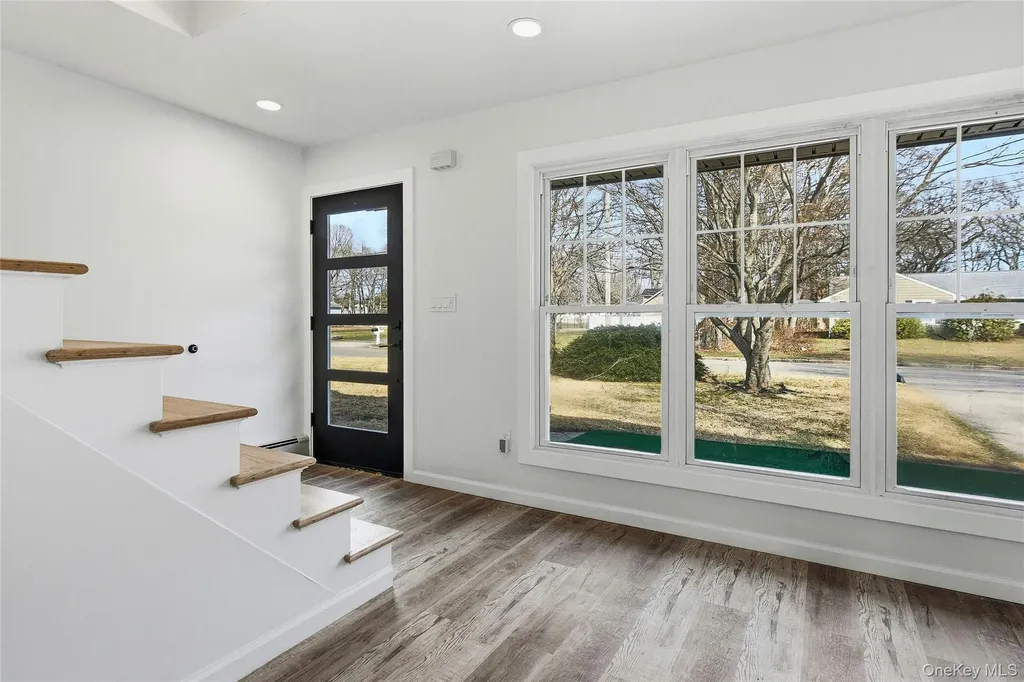56 Pennaquid Road Coram NY 11727