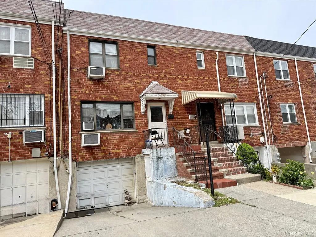 52-50 71st Street Maspeth NY 11378